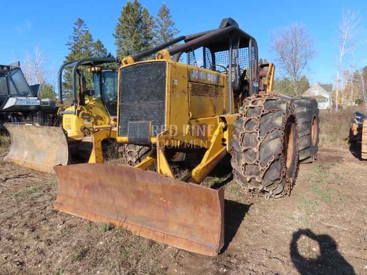 John Deere 740A