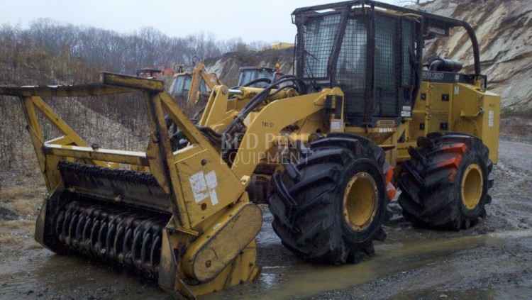 CAT 928G