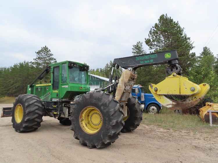 John Deere 648H