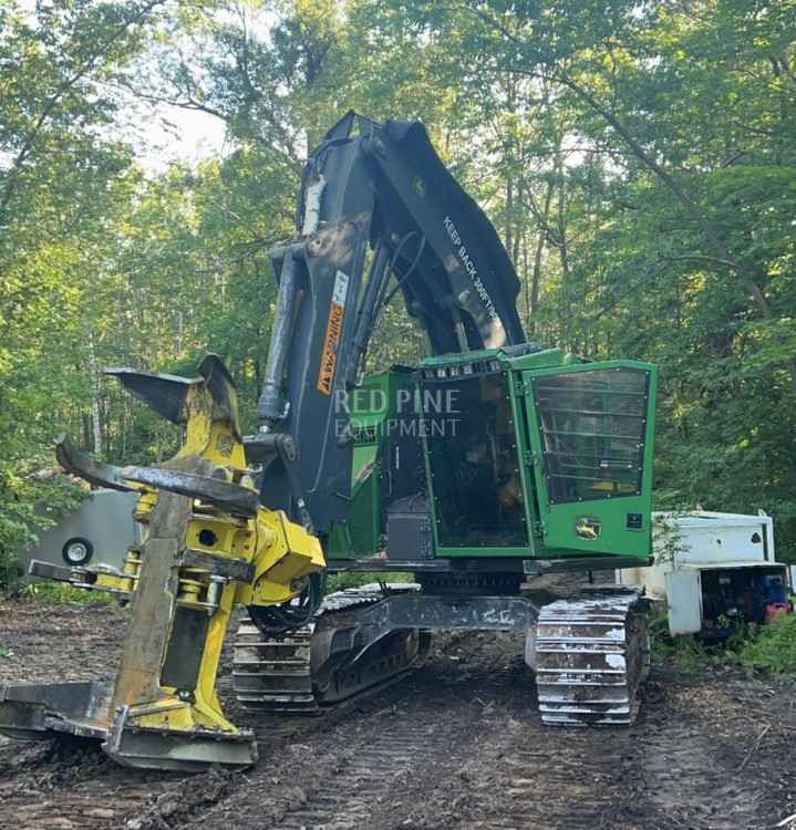 John Deere 803M 