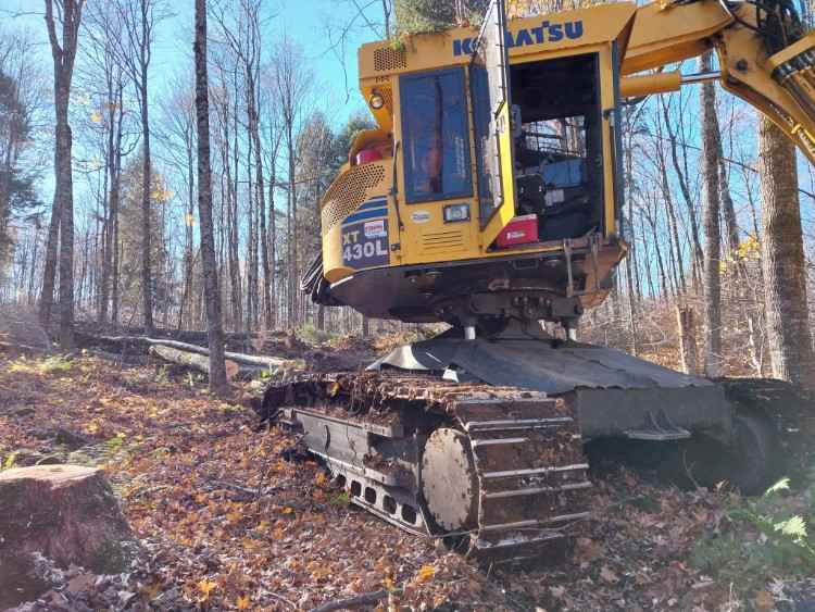 Komatsu XT430-L