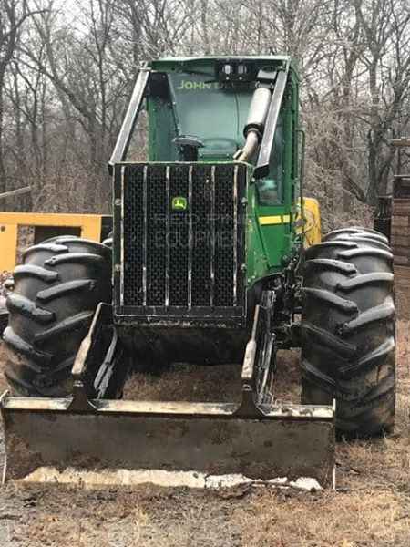 John Deere 548GIII