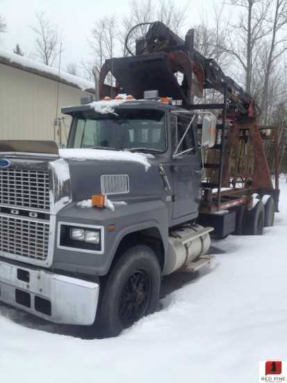 Ford ltl9000 log truck #5