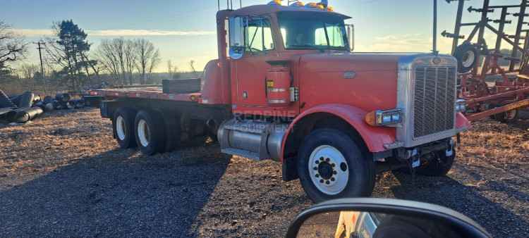 Peterbilt 379