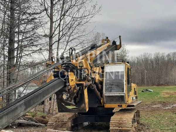 John Deere 690E LC