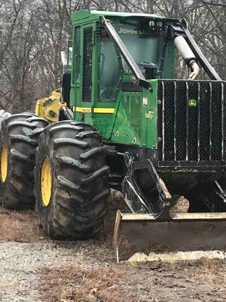 John Deere 548GIII