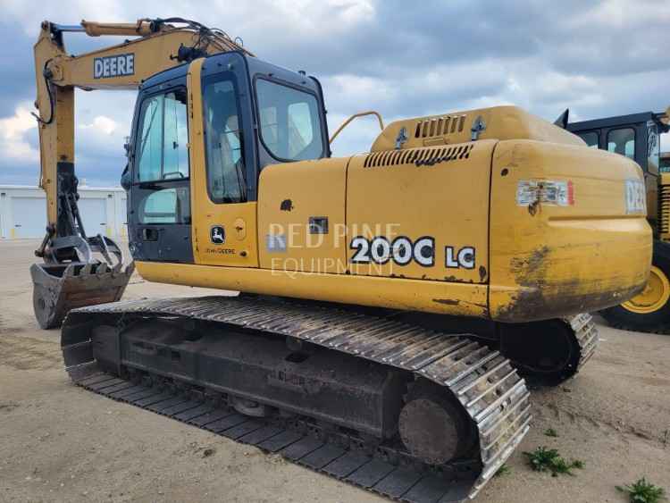 John Deere 200C LC