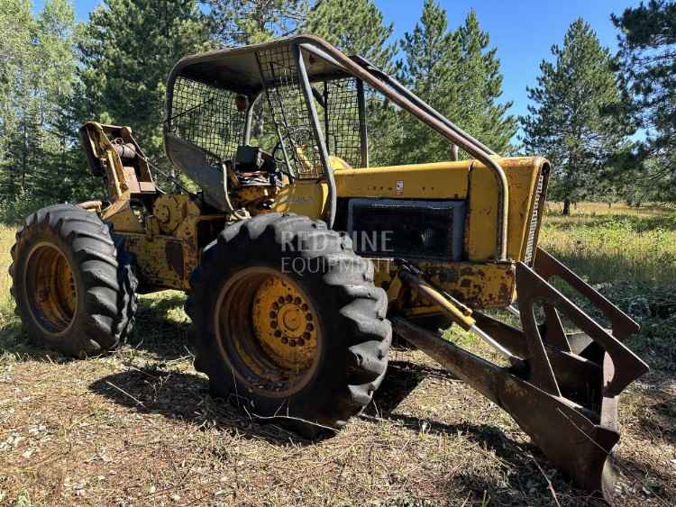 John Deere 440B