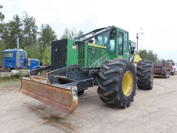 Specifiche John Deere 648