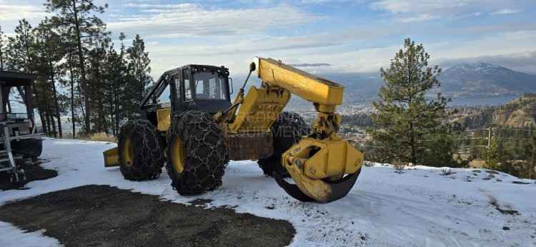 John Deere 748GIII