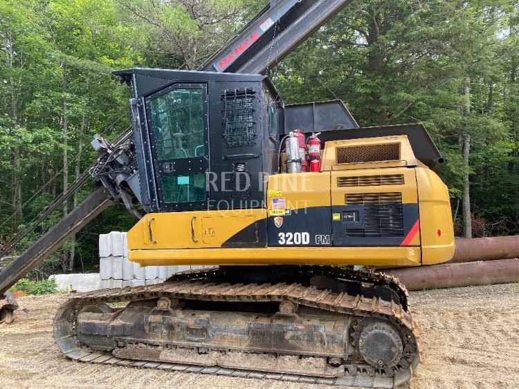 CAT 320D