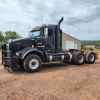 2019 Kenworth T800 Semi-tractor