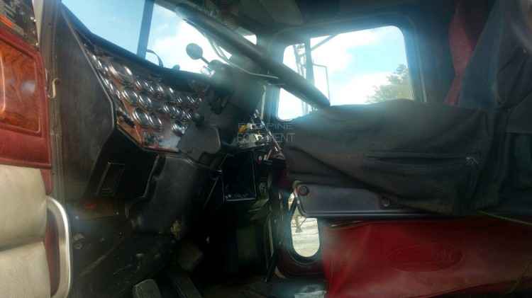 Peterbilt Semi Truck