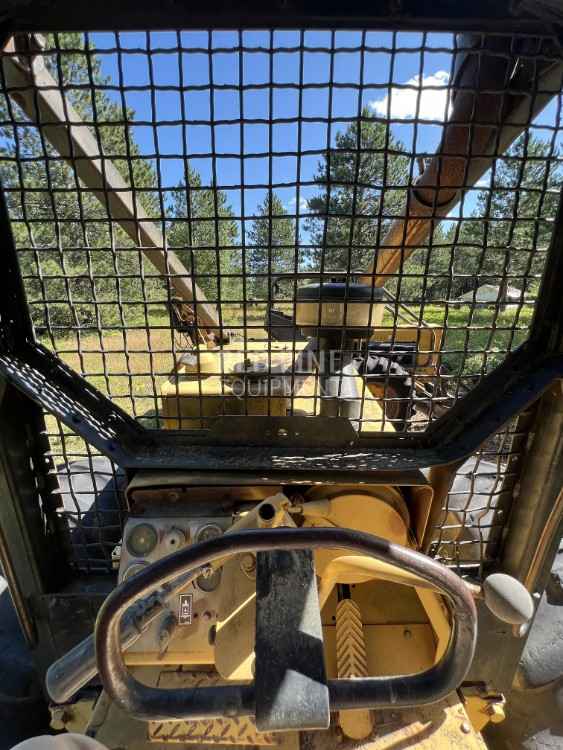 CAT 518 Skidder 