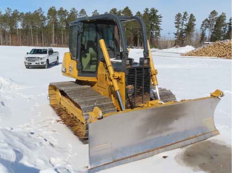 John Deere 750C