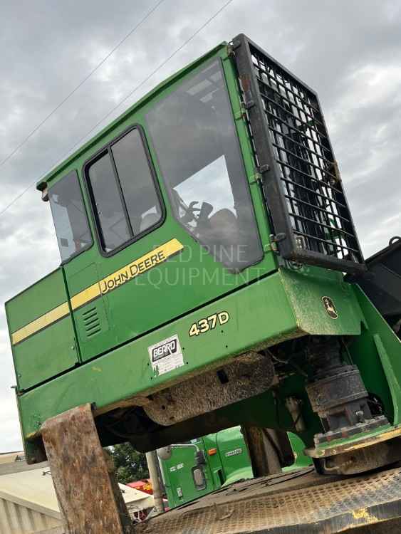 John Deere 437D 