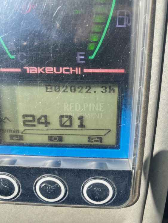 Takeuchi TB240