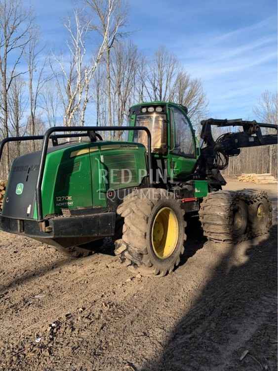  John Deere 1270E