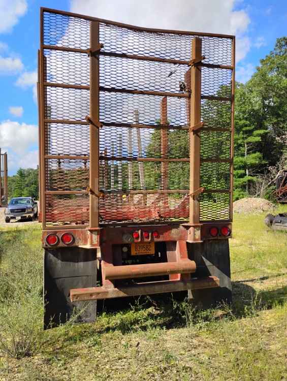 OT Fabricating Crib Trailer