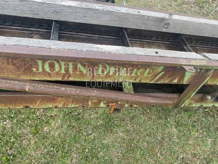 John Deere 34' Conveyor