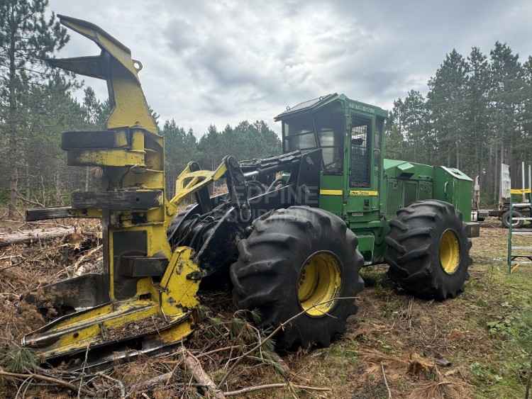 John Deere 643J