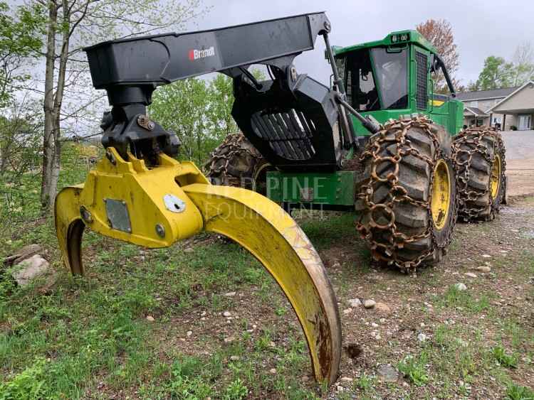 John Deere 648L-II