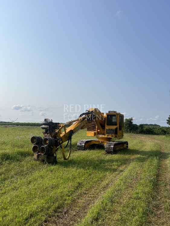 John Deere 653E