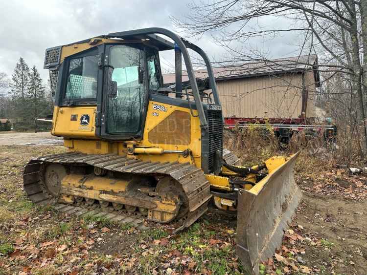 John Deere 650J LGP