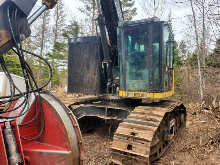  TimberKing TK711C Feller Buncher