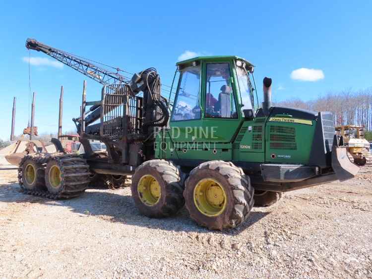 John Deere 1210E