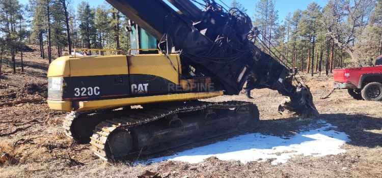 CAT 320