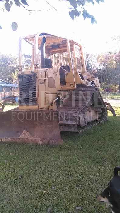 CAT D4 Dozer with Grapple ***SOLD***