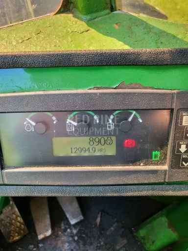 John Deere 843K