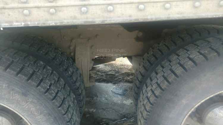 Peterbilt Semi Truck