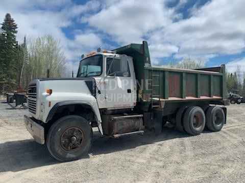 Ford L8000