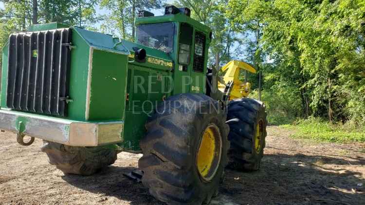 John Deere 843K