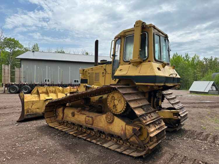 CAT D5H Dozer