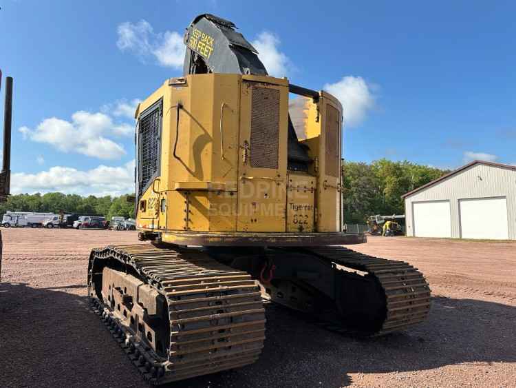 Tigercat 822