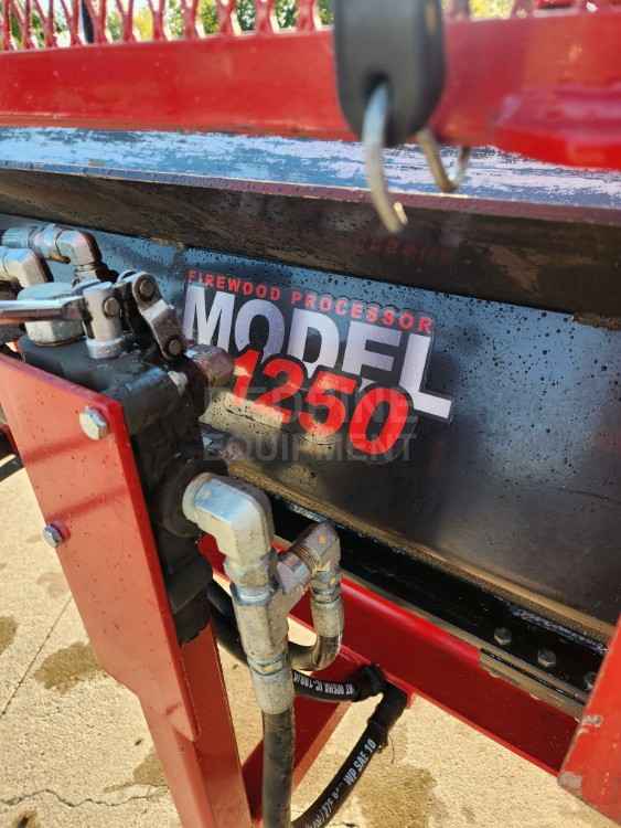 Blacks Creek Model 1250 