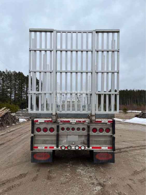 Superior Aluminum Crib Trailer