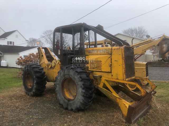 John Deere 440C 