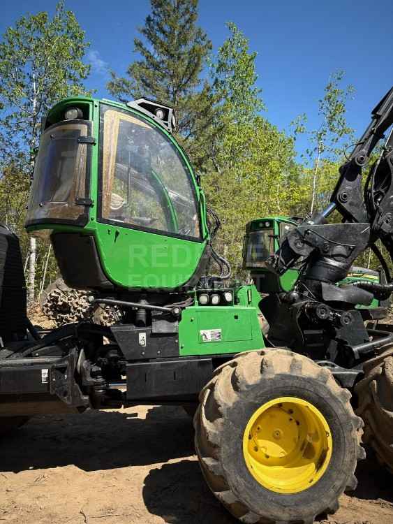 John Deere 1270E