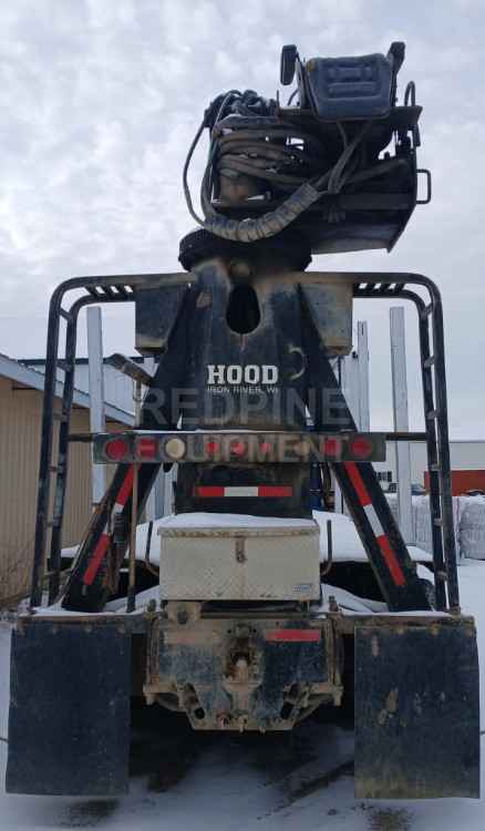 International 5000 Log Truck