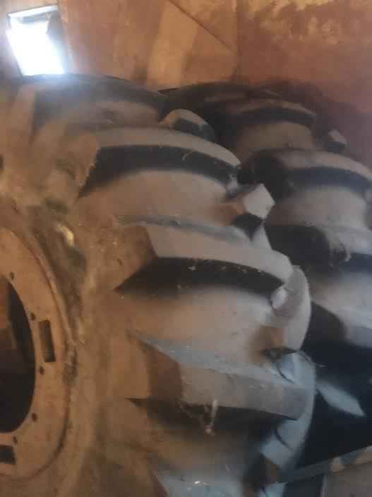 1 SET OF Firestone 23.1 x 26 Dual Tires ***SOLD***