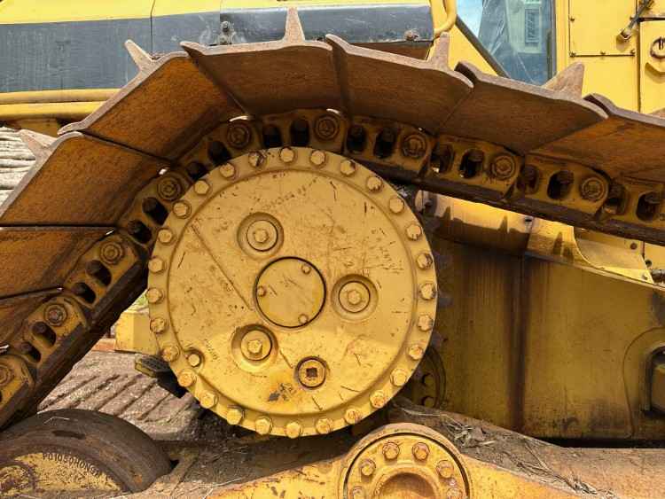 CAT D5H Dozer