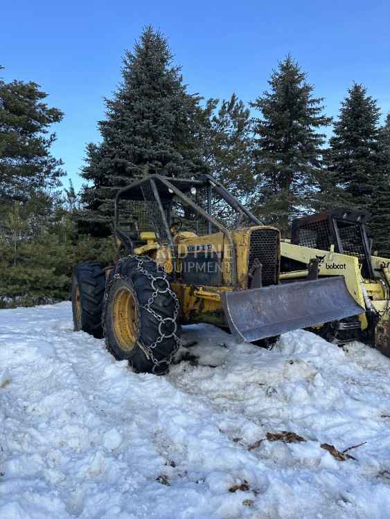 John Deere 440A