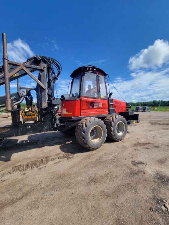  Komatsu 855.1 Forwarder