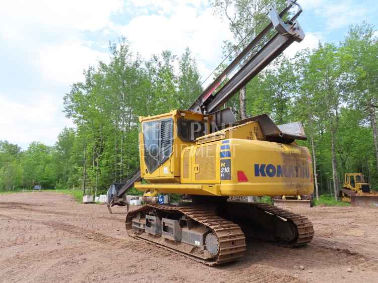 Komatsu PC210-LL