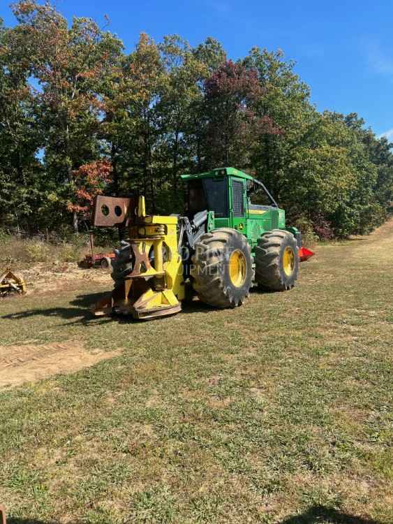 John Deere 643L