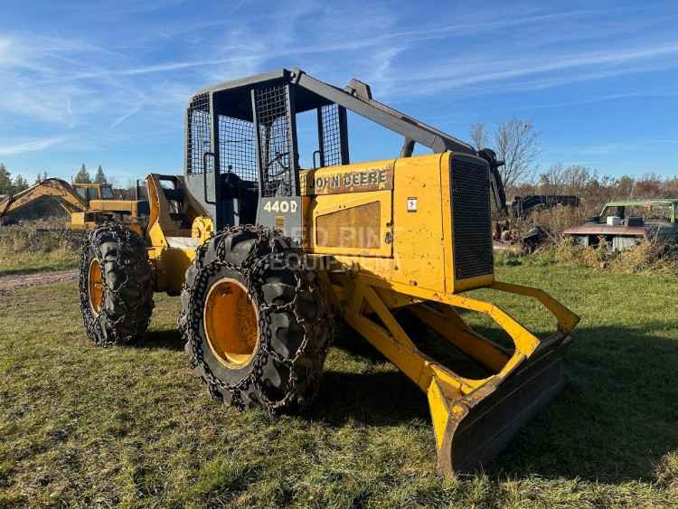 John Deere 440D